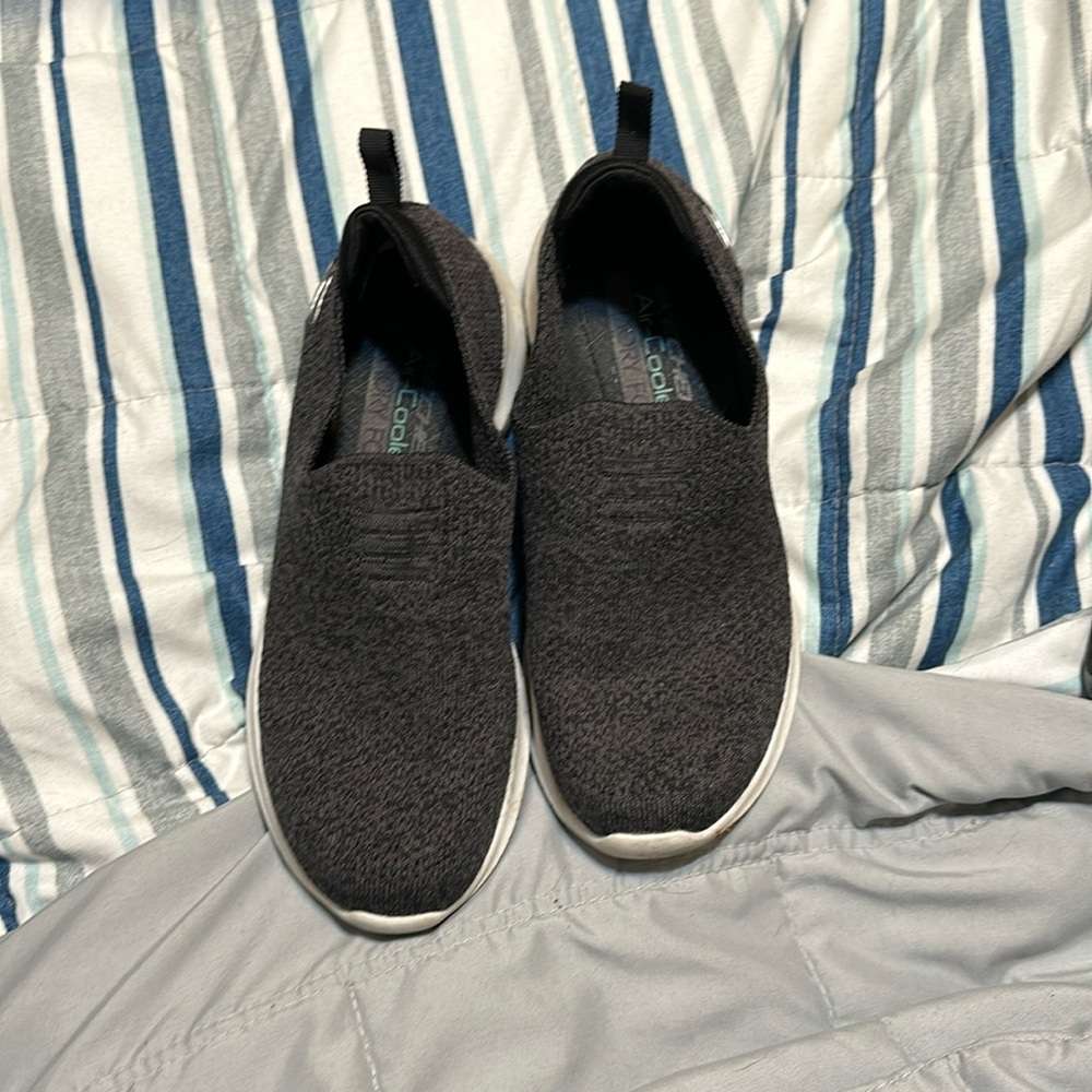 Charcoal gray Sketchers